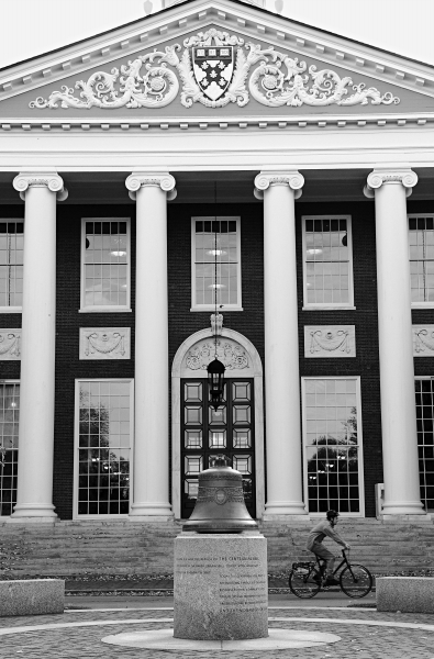 還在糾結(jié)選哪個學(xué)校？ 美國最有價值大學(xué)出爐