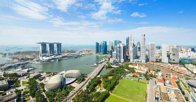 低齡留學(xué)家長(zhǎng)要不要陪讀？解讀各國(guó)陪讀政策！